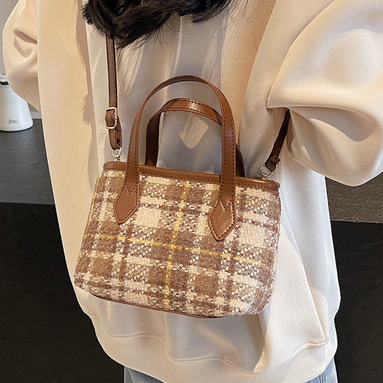 Karo Handtasche