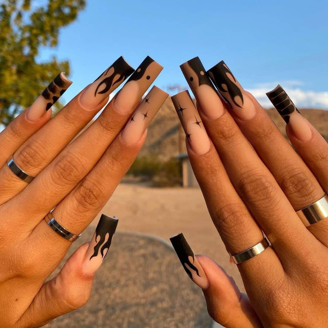 Kunstvolle Nagelkunst im stylishen Flammendesign Brehn