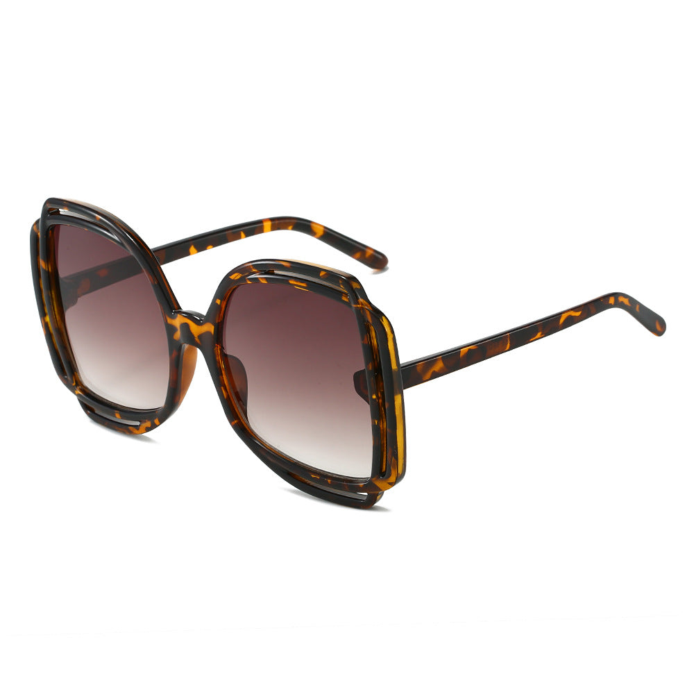 Damen Fashion Sonnenbrille mit modernem Rahmen Brehn