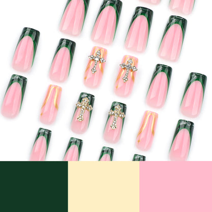 Kunstvolle Nagelverlängerungen mit luxuriösem Verzierungsdesign Brehn
