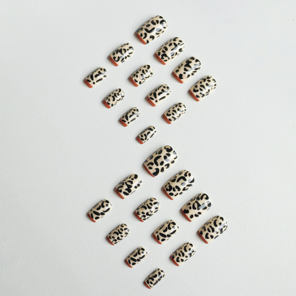Wildtier-Print-Nagelkunst-Set