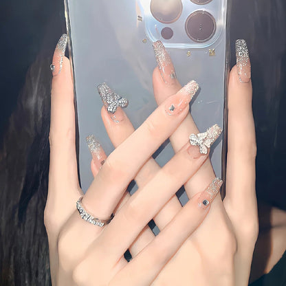 Glamouröse mit Rhinestones verzierte Press-On Nägel
