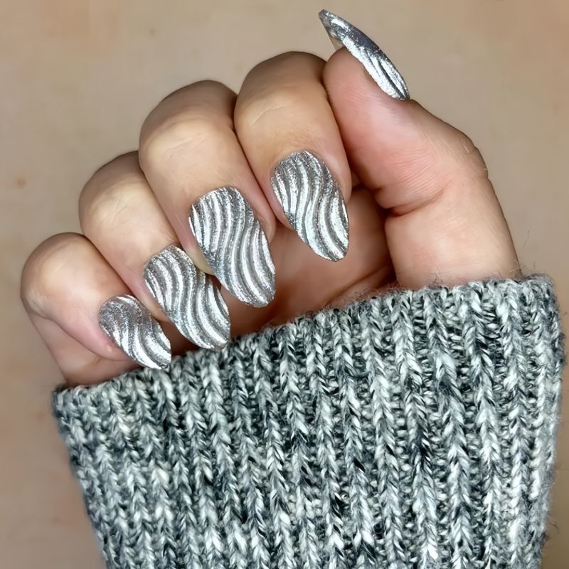 Skulptierte Press-On Nagelkunst Brehn