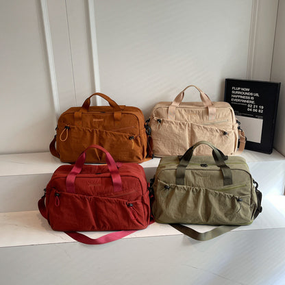 Sportliche Und Funktionale Reisetasche Mit Mehreren Außenfächern Brehn