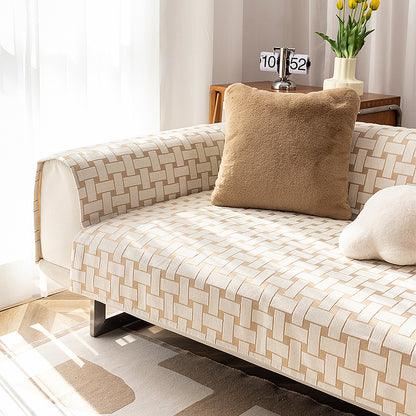 Dreisitzer-Sofa mit geometrischem Jacquard-Bezug und schlanken Metallfüßen Brehn