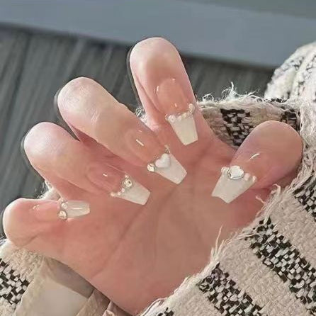 Dekorative Nagelspitzen Brehn