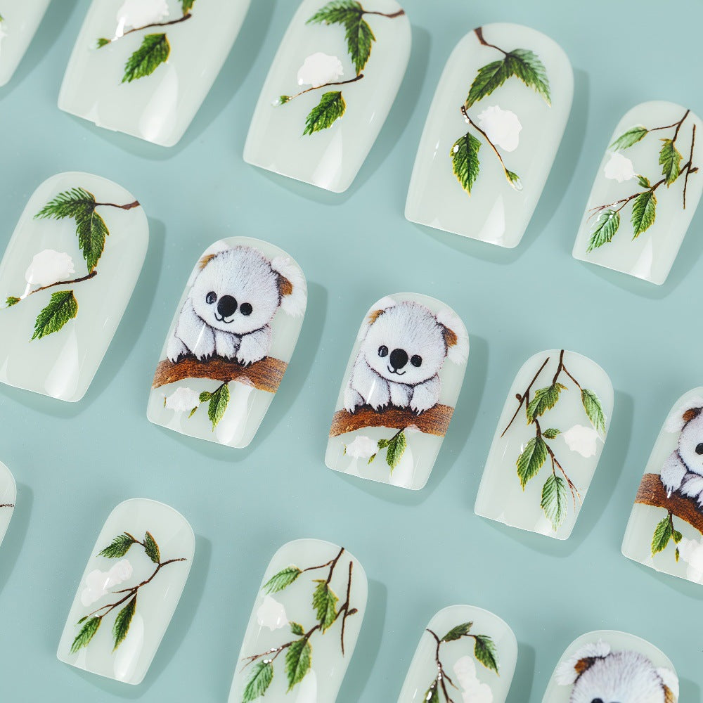 Kunstnägel im kreativen Panda-Design Brehn