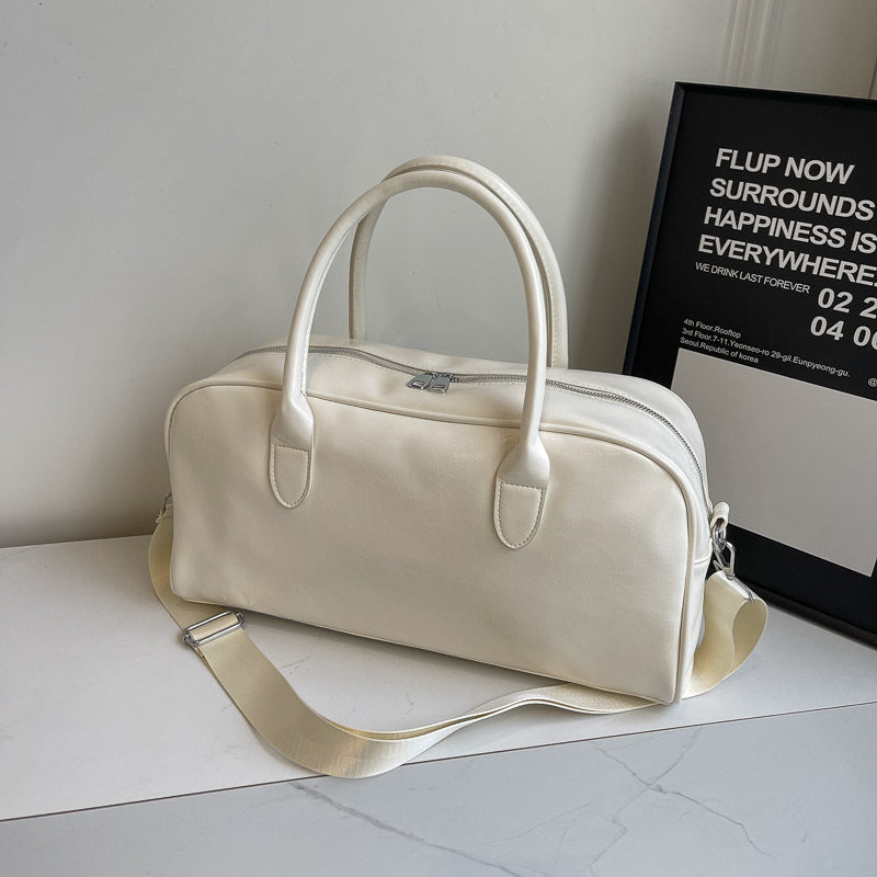 Elegante und Geräumige Weekendtasche Aus Hochwertigem Kunstleder Brehn