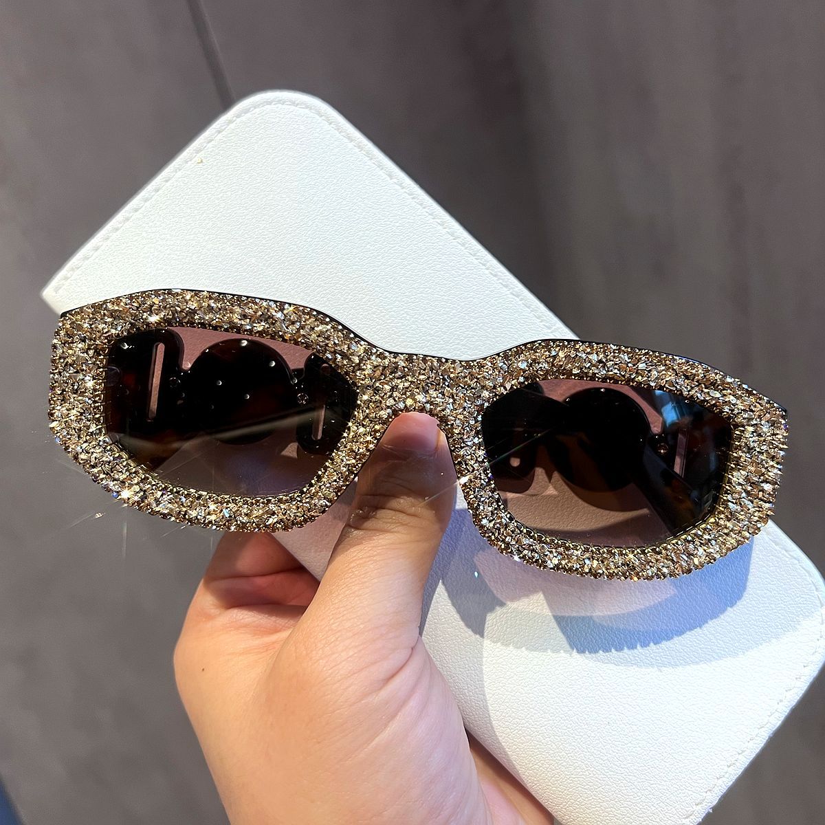 Damen Glamouröse Sonnenbrille Brehn