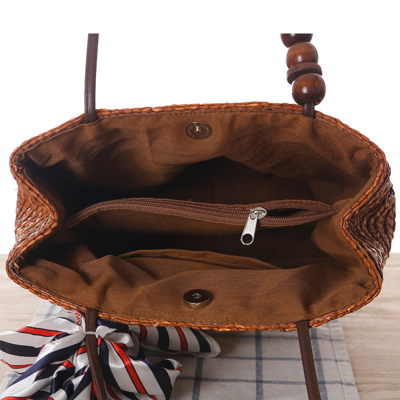 Elegante Korbtasche mit Modischem Banddetail Brehn
