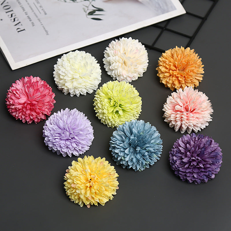 Elegante Chrysanthemen Blüten Haarschmuck