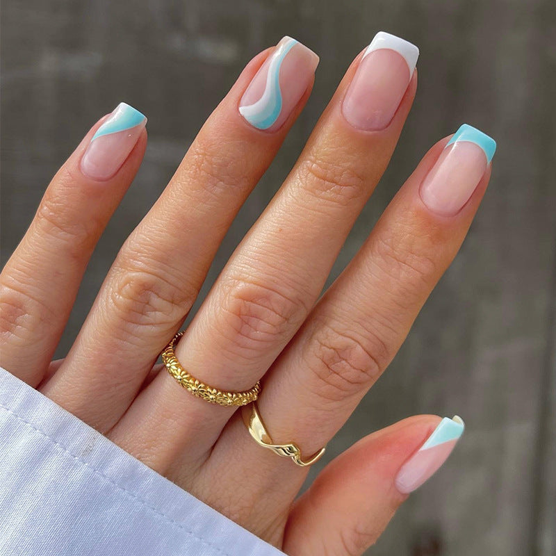 Kreative Acryl-Nägel mit eleganten Pastellmotiven Brehn