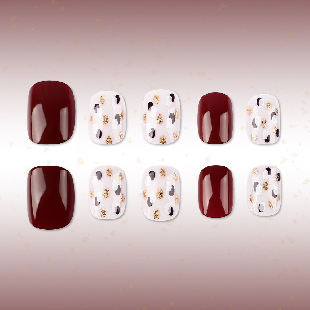 Dekorativer Nageldesign-Set Brehn
