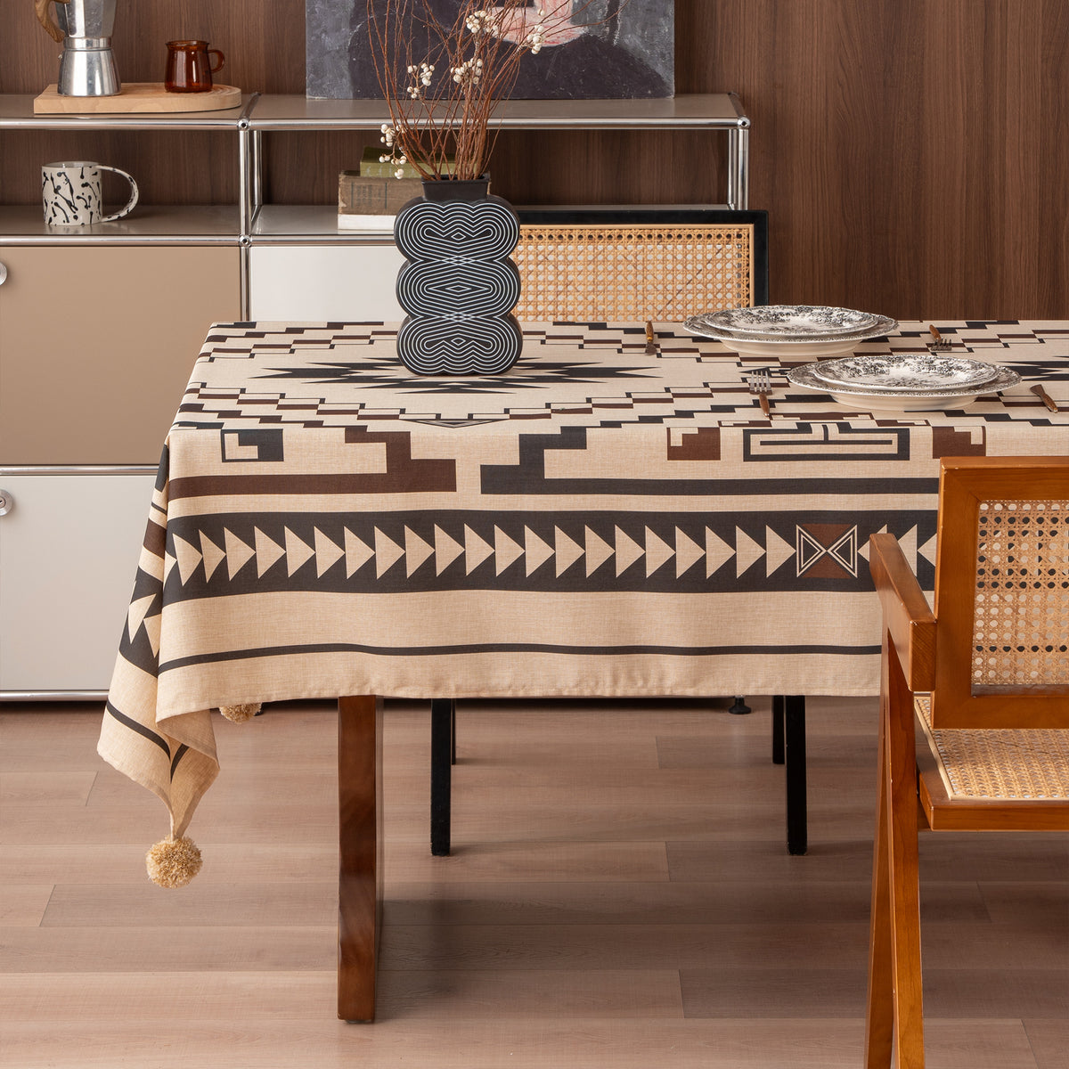 Rechteckige Tischdecke aus Leinenoptik mit Pompon-Quasten Brehn