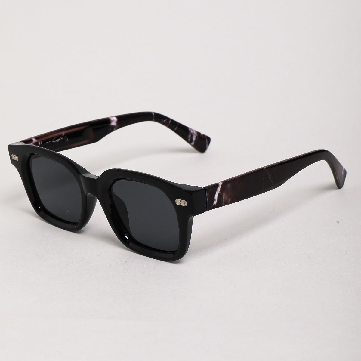 Damen Sonnenbrille im trendigen Retro-Design Brehn