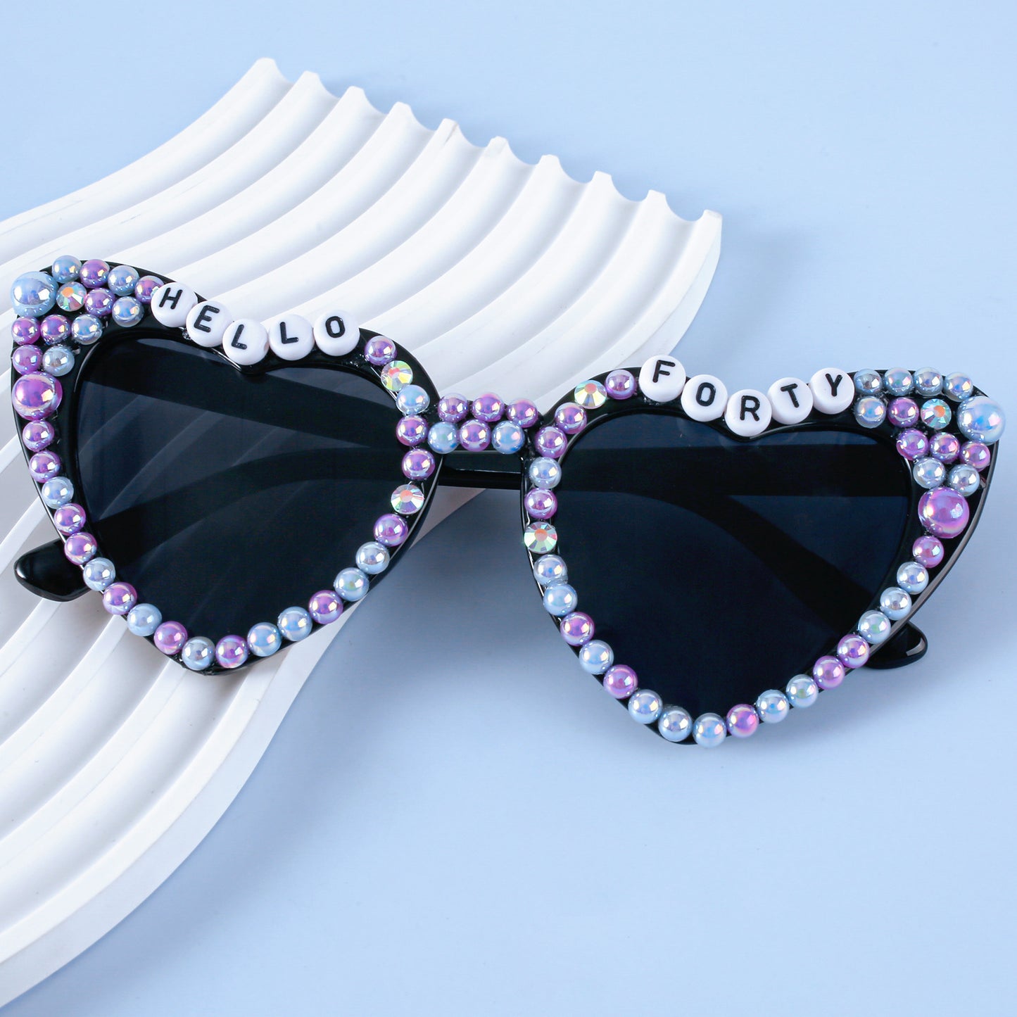 Damen Herzförmige Sonnenbrille mit außergewöhnlichem Dekor Brehn