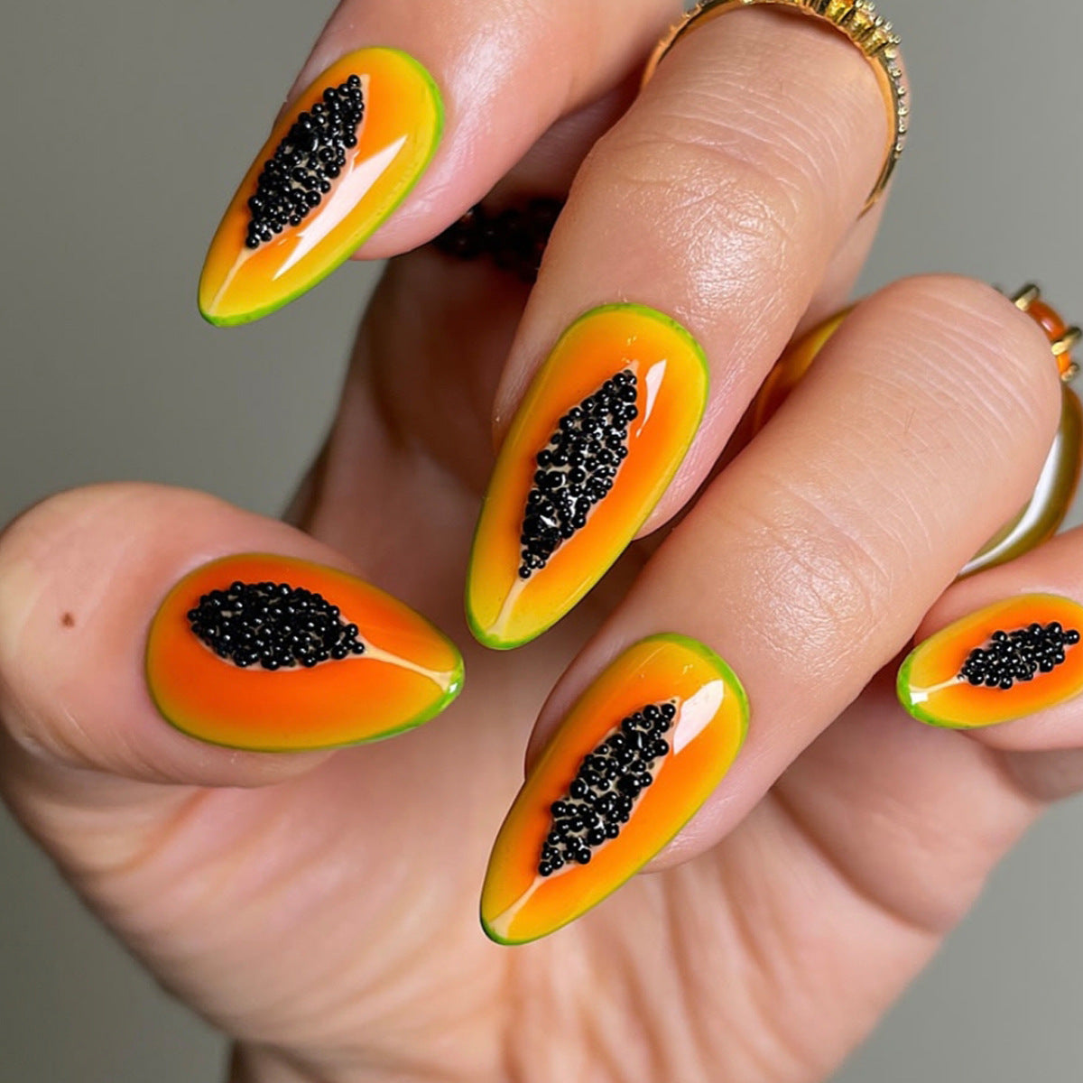 Kunstnägel Im Exotischen Papaya-Design Brehn