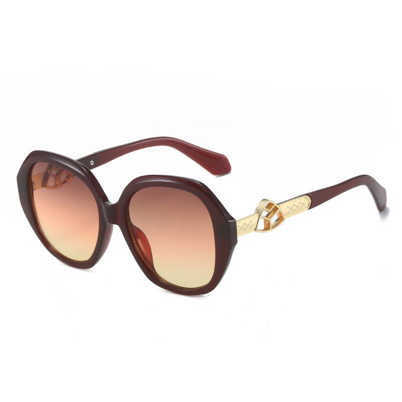 Damen Oversized Sonnenbrille mit goldenen Akzenten Brehn