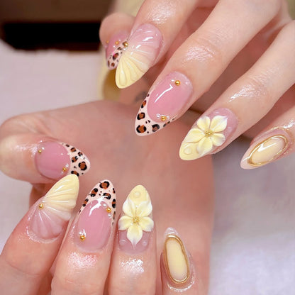 Dekorative 3D Blumen Nagelkunst Extensions Brehn