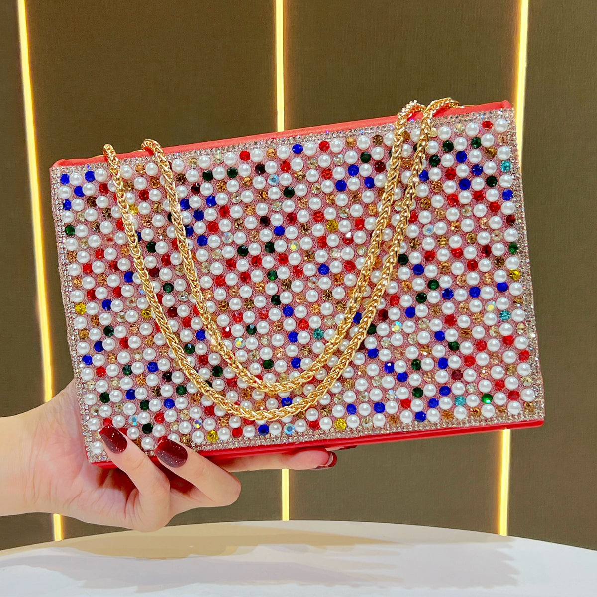 Bejeweled Abend-Clutch