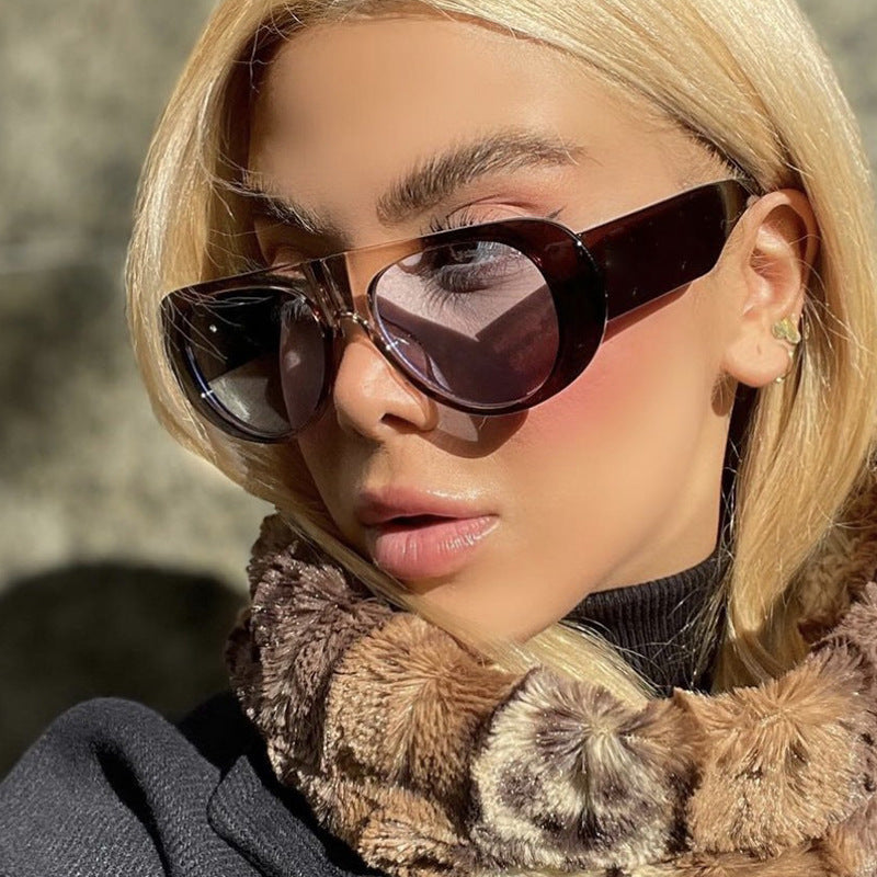 Damen Cat-Eye Sonnenbrille mit stilvollem Kunststoffrahmen und schützendem UV-Filter Brehn