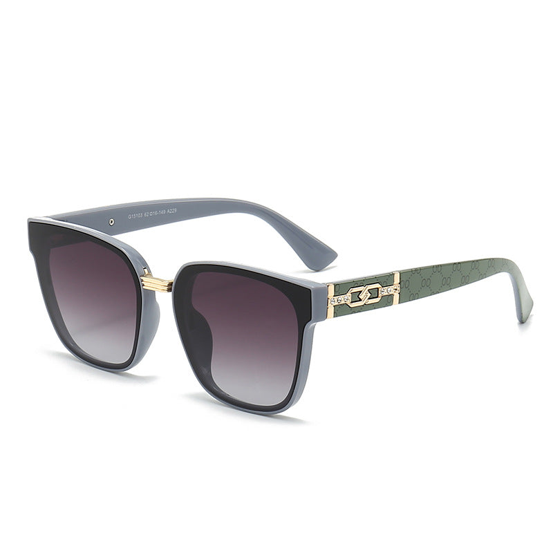 Damen Designer-Sonnenbrille mit luxuriösem Rahmen und angesagtem Schmuckdetail Brehn