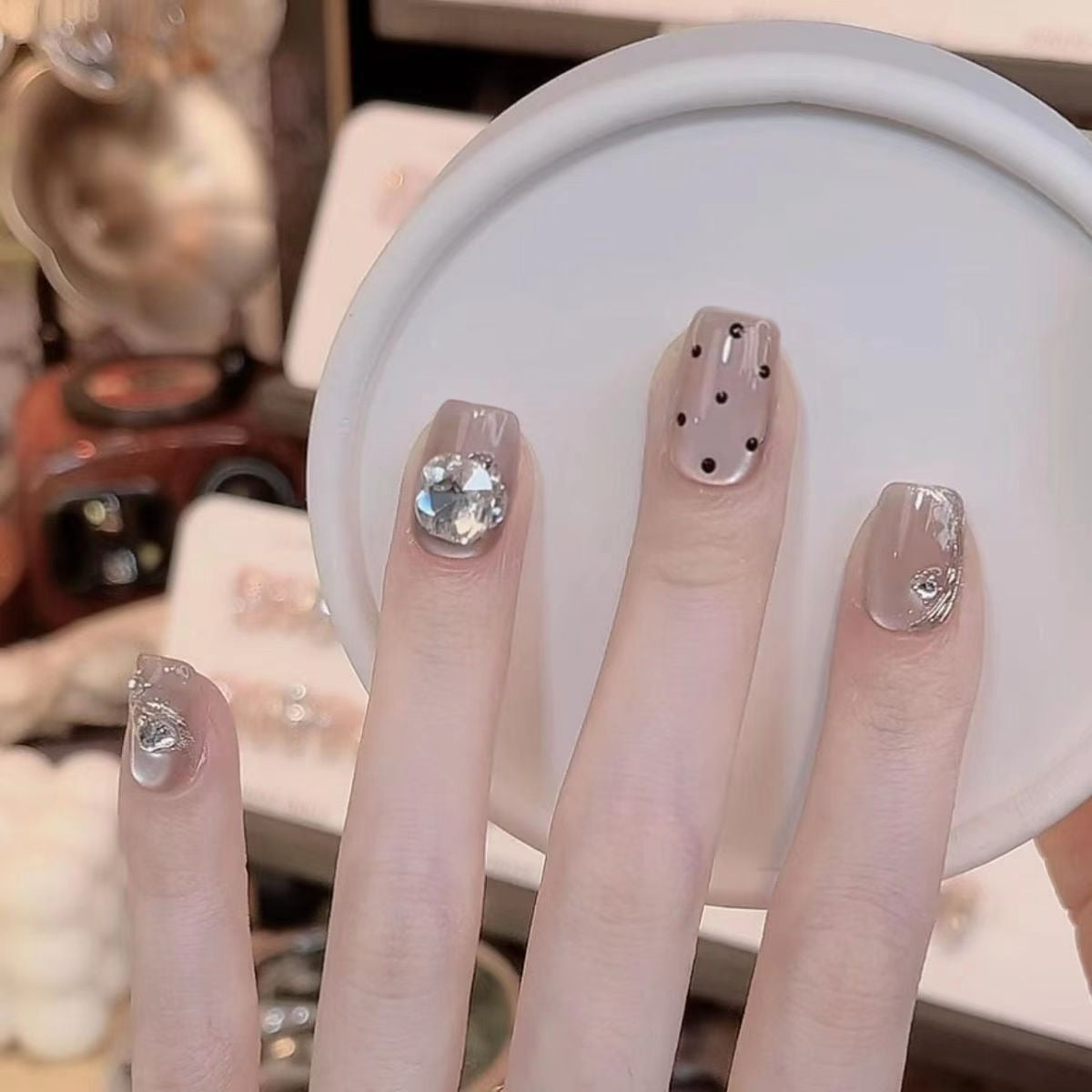 Premium Kristall-dekorierte Press-On NagelSet Brehn