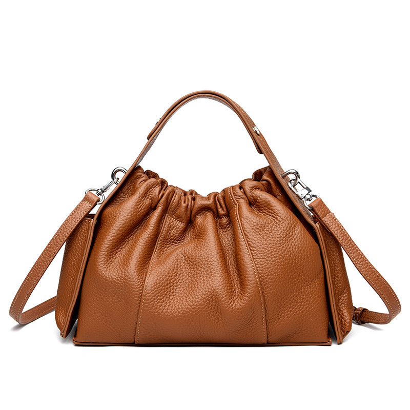 Texturierte Leder-Schnürtasche Brehn
