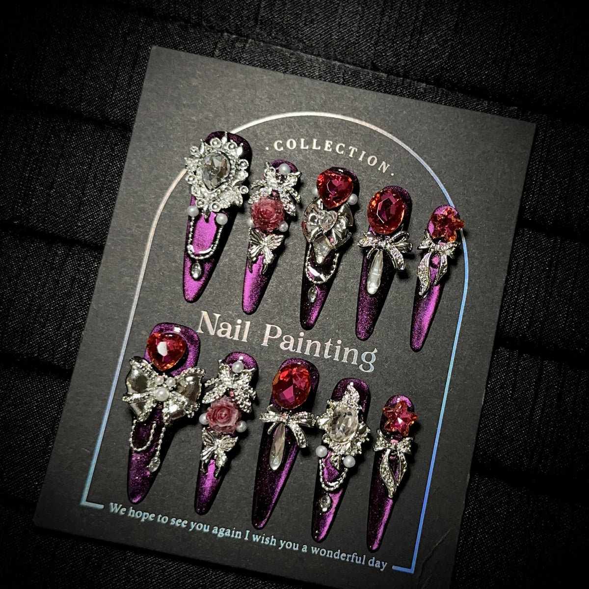 Elegantes mit Strass verziertes Press-On Nagelset