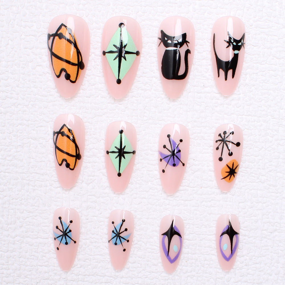 Kunstnagelset mit künstlerischen Halloween-Motiven Brehn