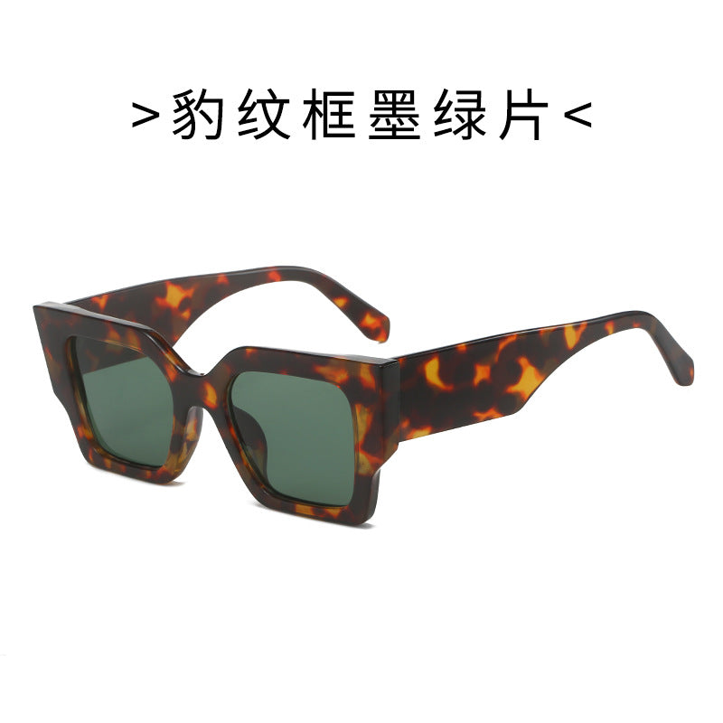 Damen Modische quadratische Sonnenbrille mit breitem Rahmen und UV-Schutz Brehn