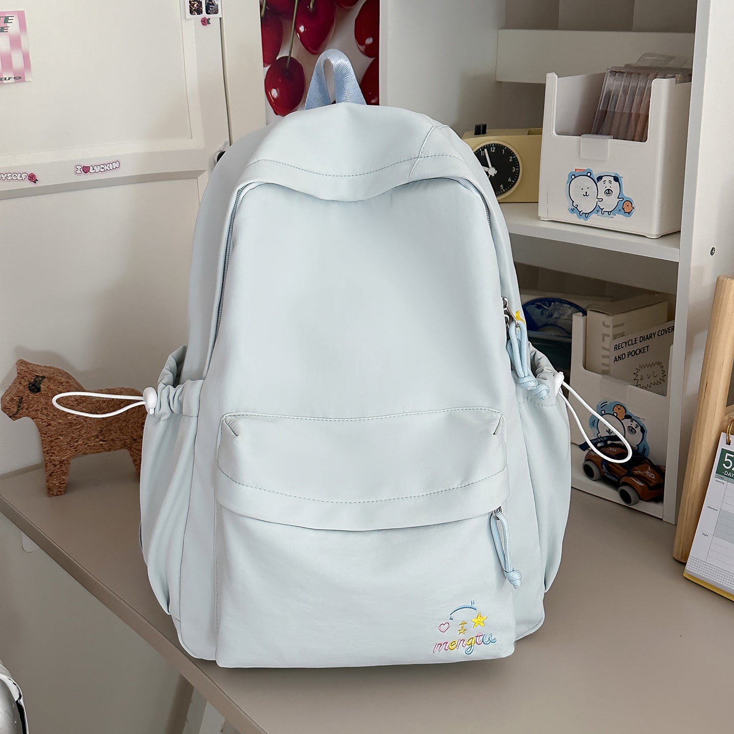 Leichter kompakter Schulrucksack