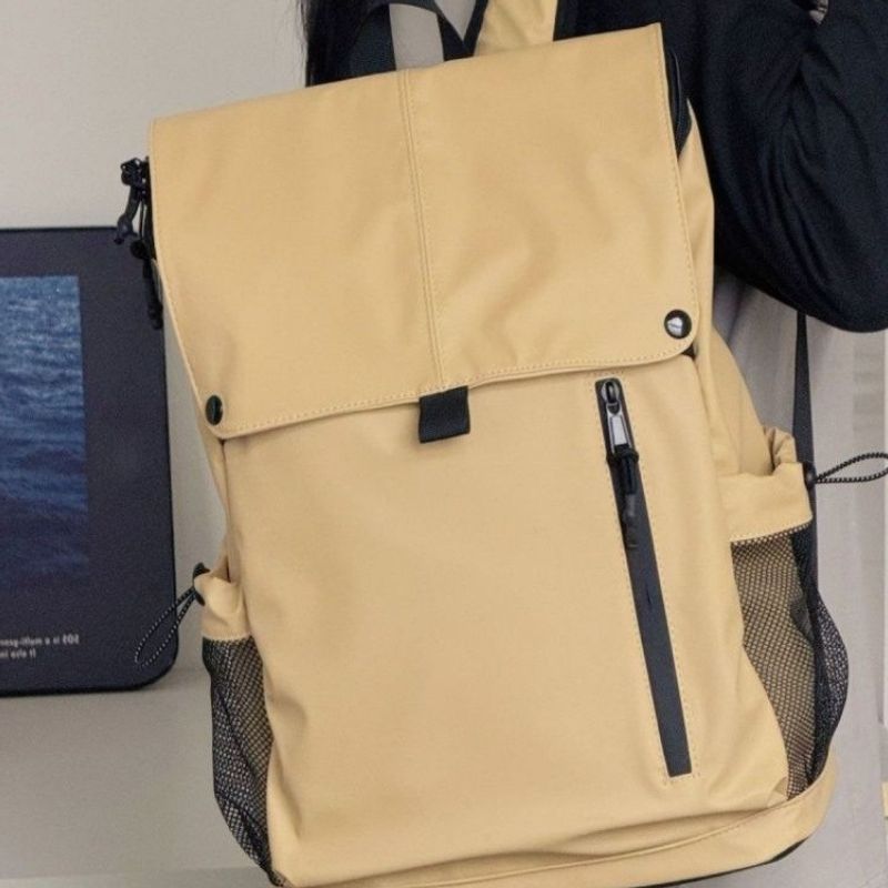 Vielseitiger wasserdichter Rucksack für den Außenbereich Brehn