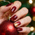 Elegantes Press-On Nagelset mit glamourösen goldenen Glitzerakzenten Brehn