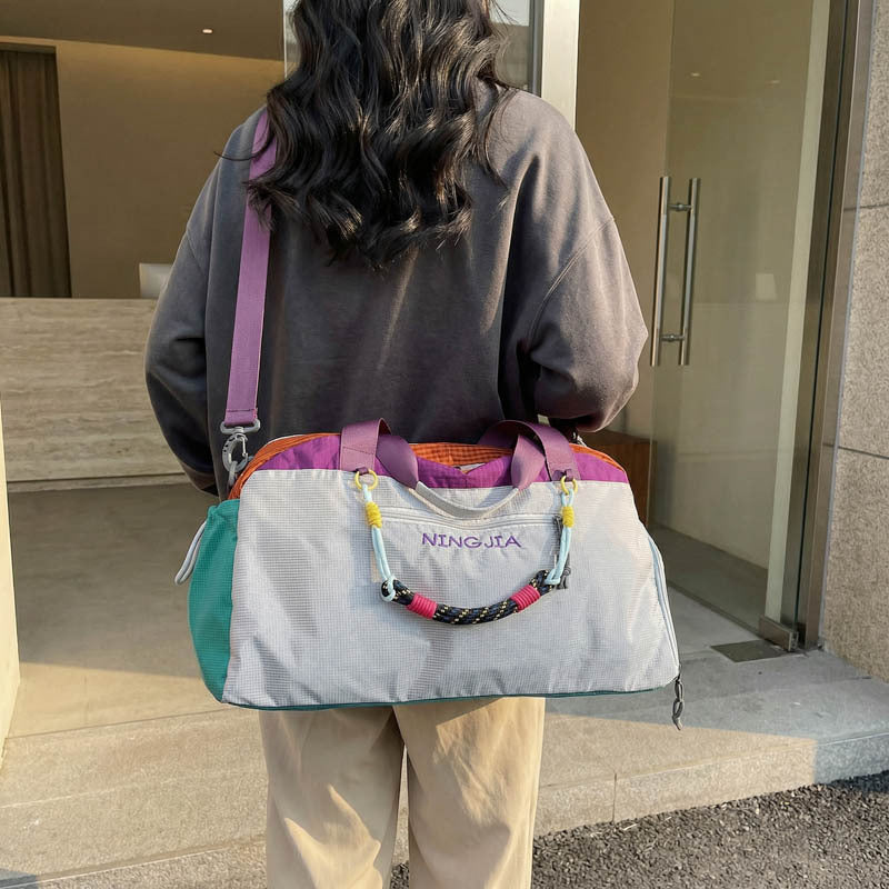 Damen Multifunktionale Reisetasche mit praktischen Trageoptionen Brehn