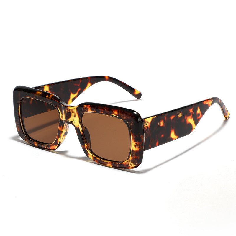Damen moderne quadratische Sonnenbrille mit farblich abgestimmtem Muster Brehn