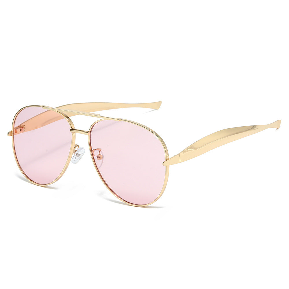Chic Aviator Sonnenbrillen mit stilvollen Metallakzenten Brehn