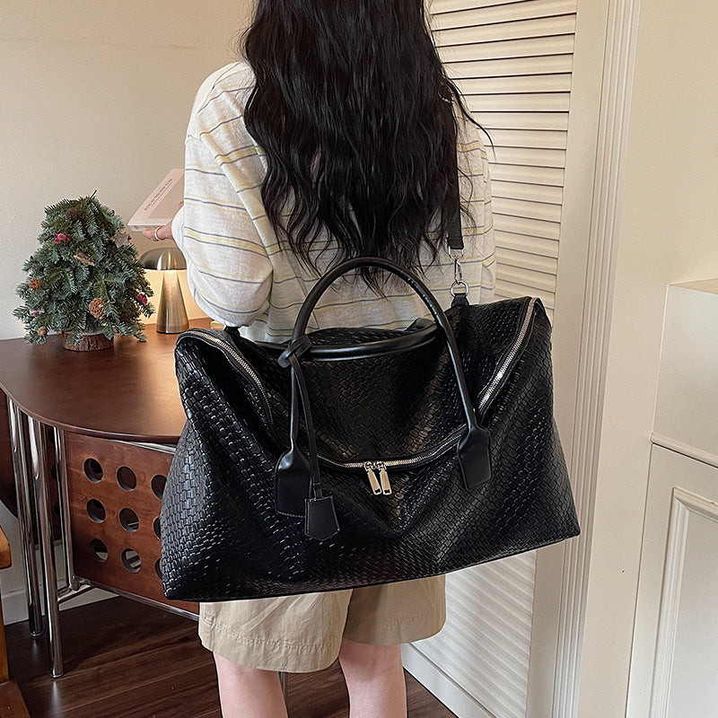Elegante und Geräumige Handtasche Aus Hochwertigem Kunstleder Brehn