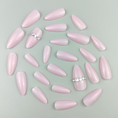 Elegante mandelförmige Nail Enhancements Brehn 1789915615