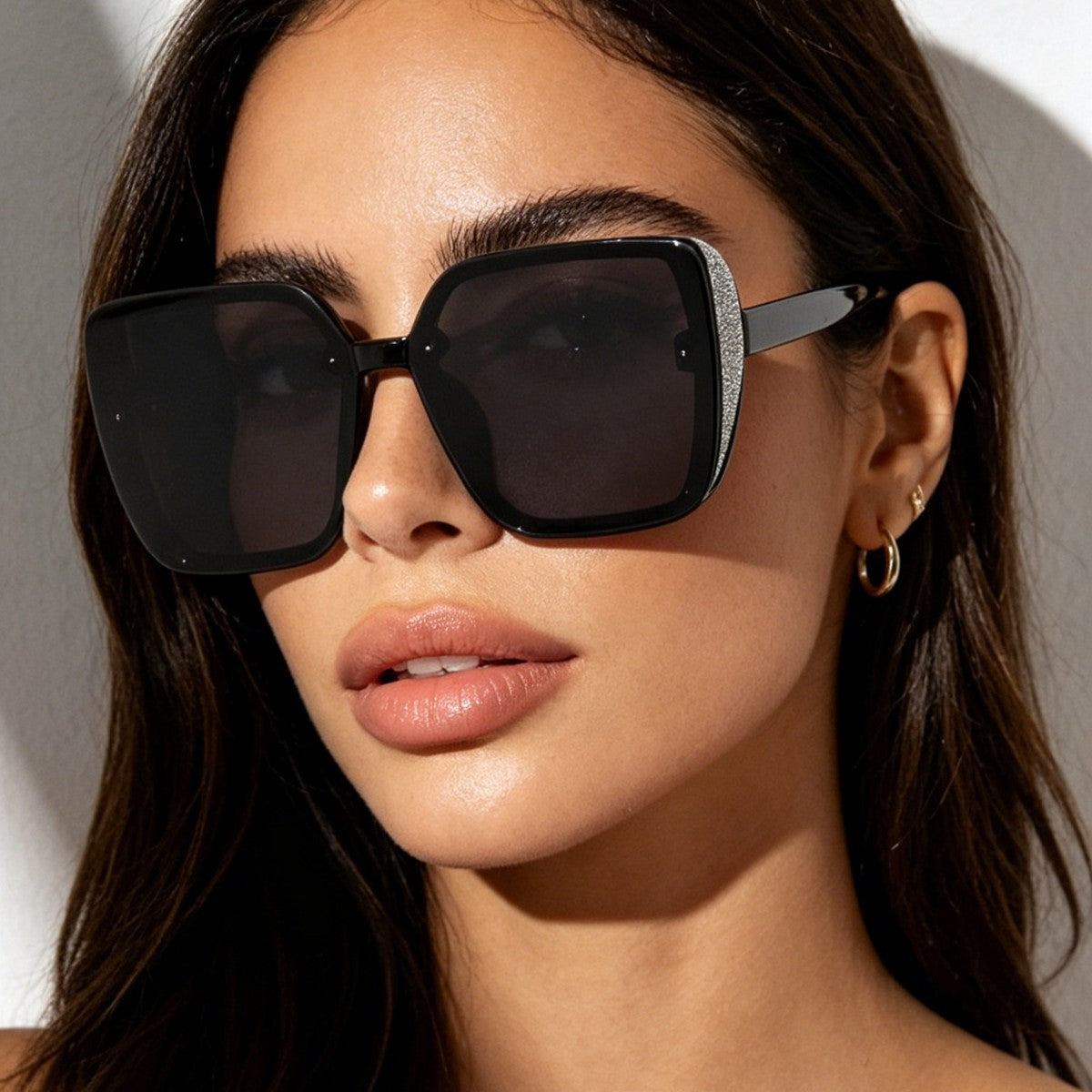 Damen fashion Sonnenbrille mit einzigartigem Rahmen und extravagantem Design Brehn