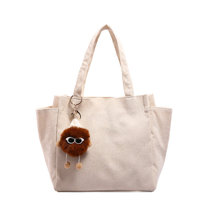 Texturierte Cordura-Tote-Tasche mit niedlichem Plüsch-Anhänger