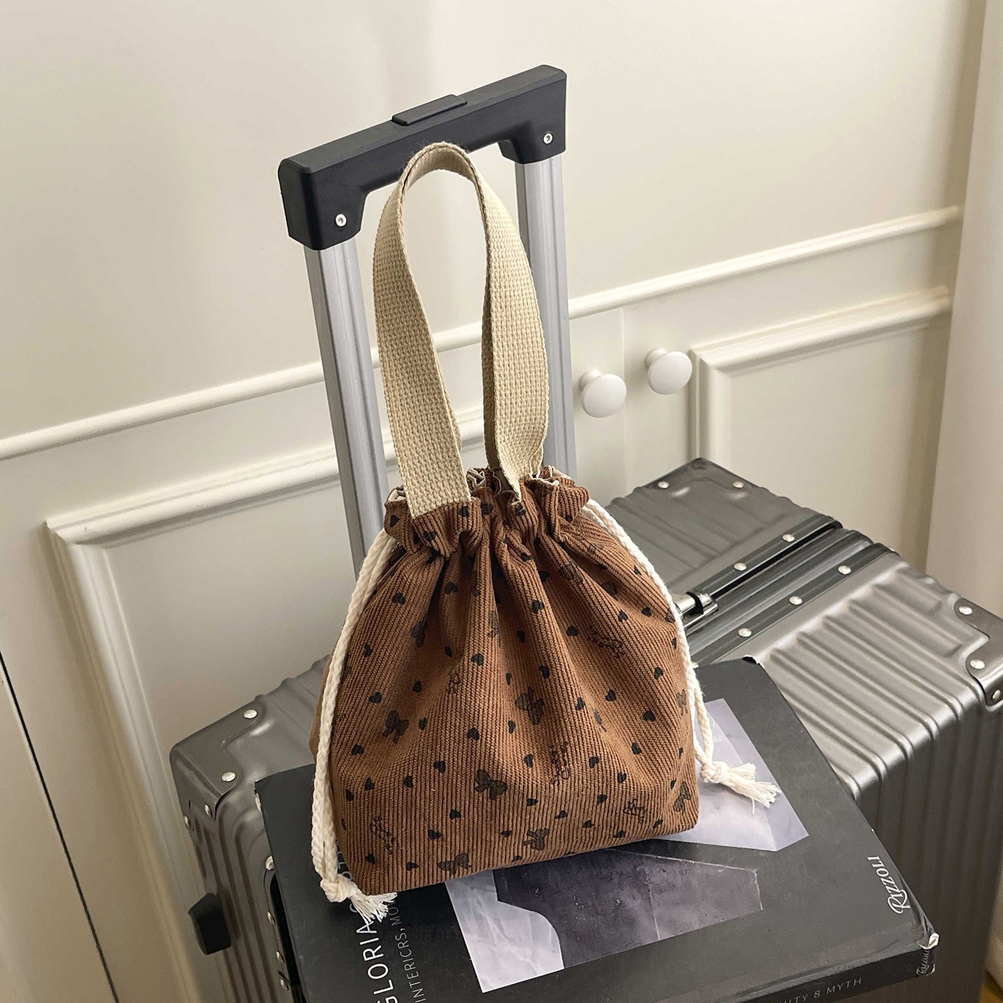 WoTextured Drawstring Mini Tasche Brehn