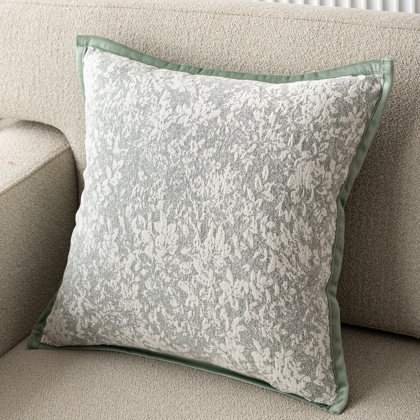 Elegantes Muster Dekokissen