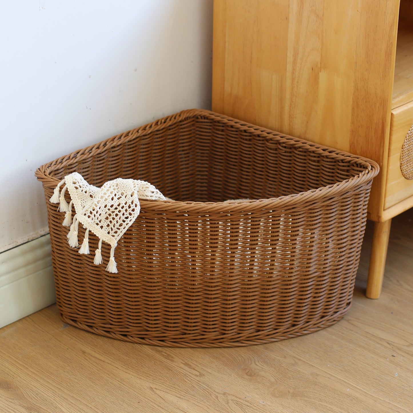 Eck Woven Storage Basket Brehn