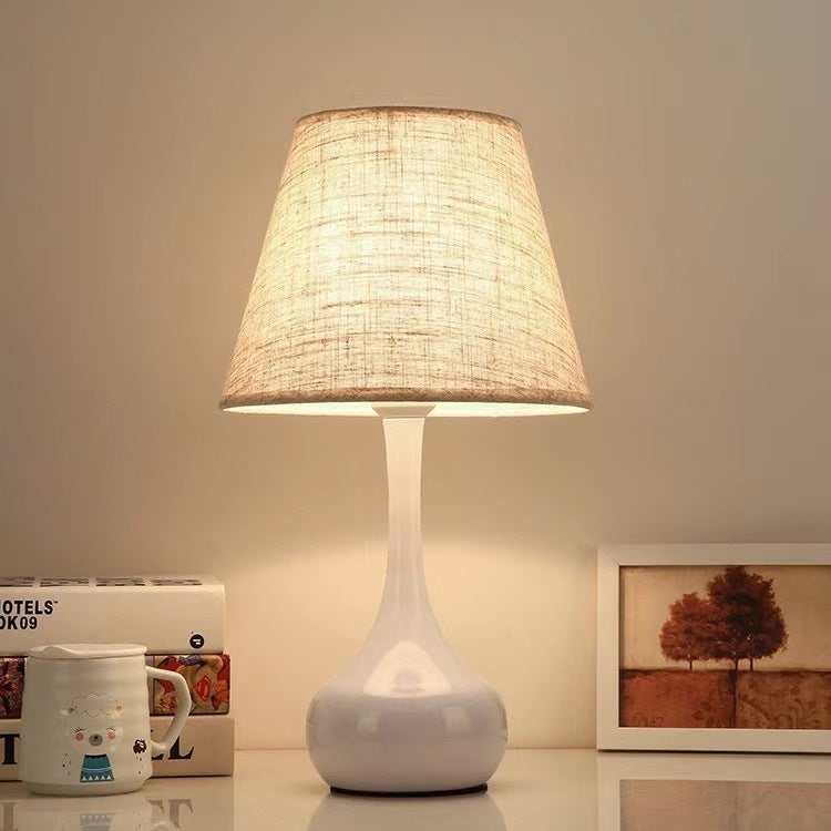 Moderne Stoffschirm Tischlampe