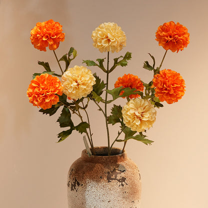 Kunstvolle Blumengestecke Brehn