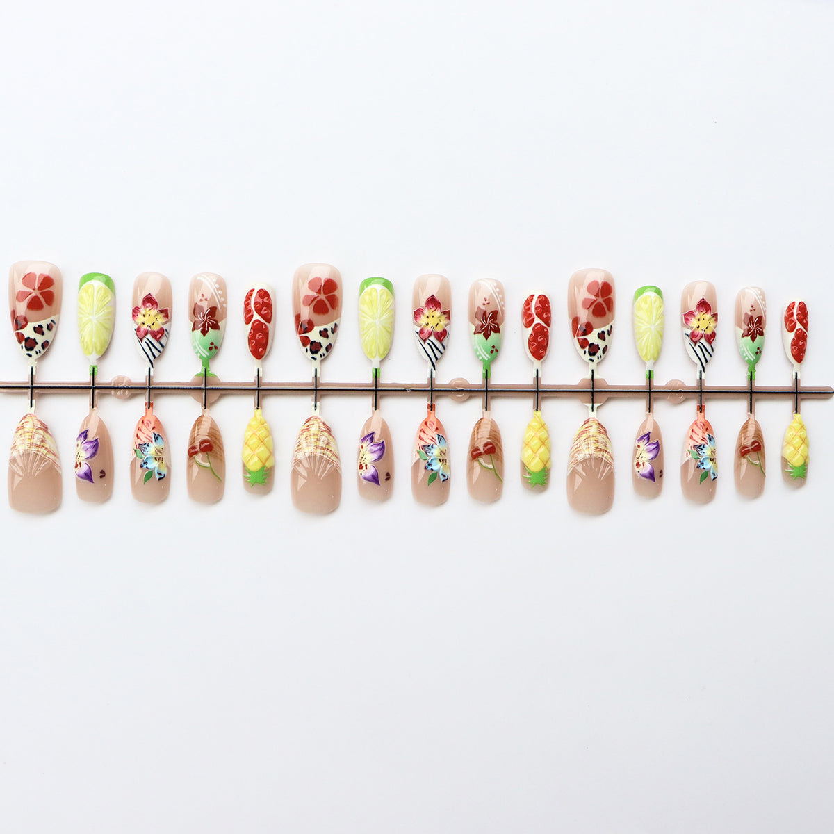 Lebendige florale Nagelkunstkollektion
