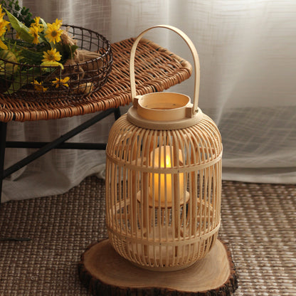 Dekorative Laterne aus Rattan Brehn