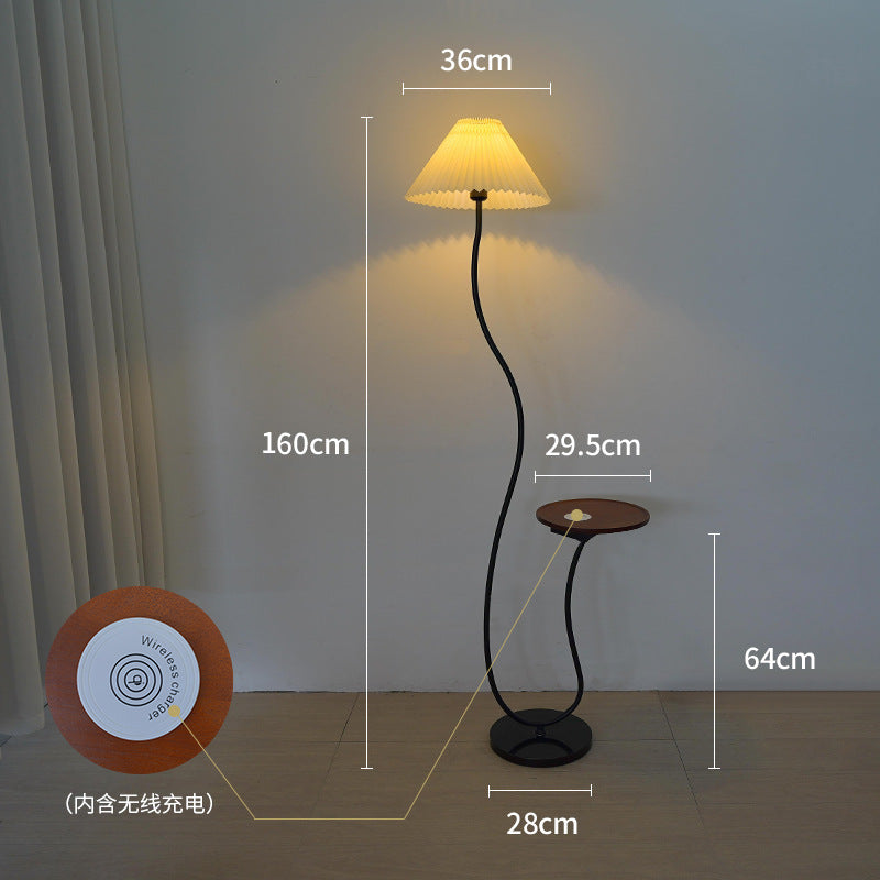 Moderne verstellbare Stehlampe