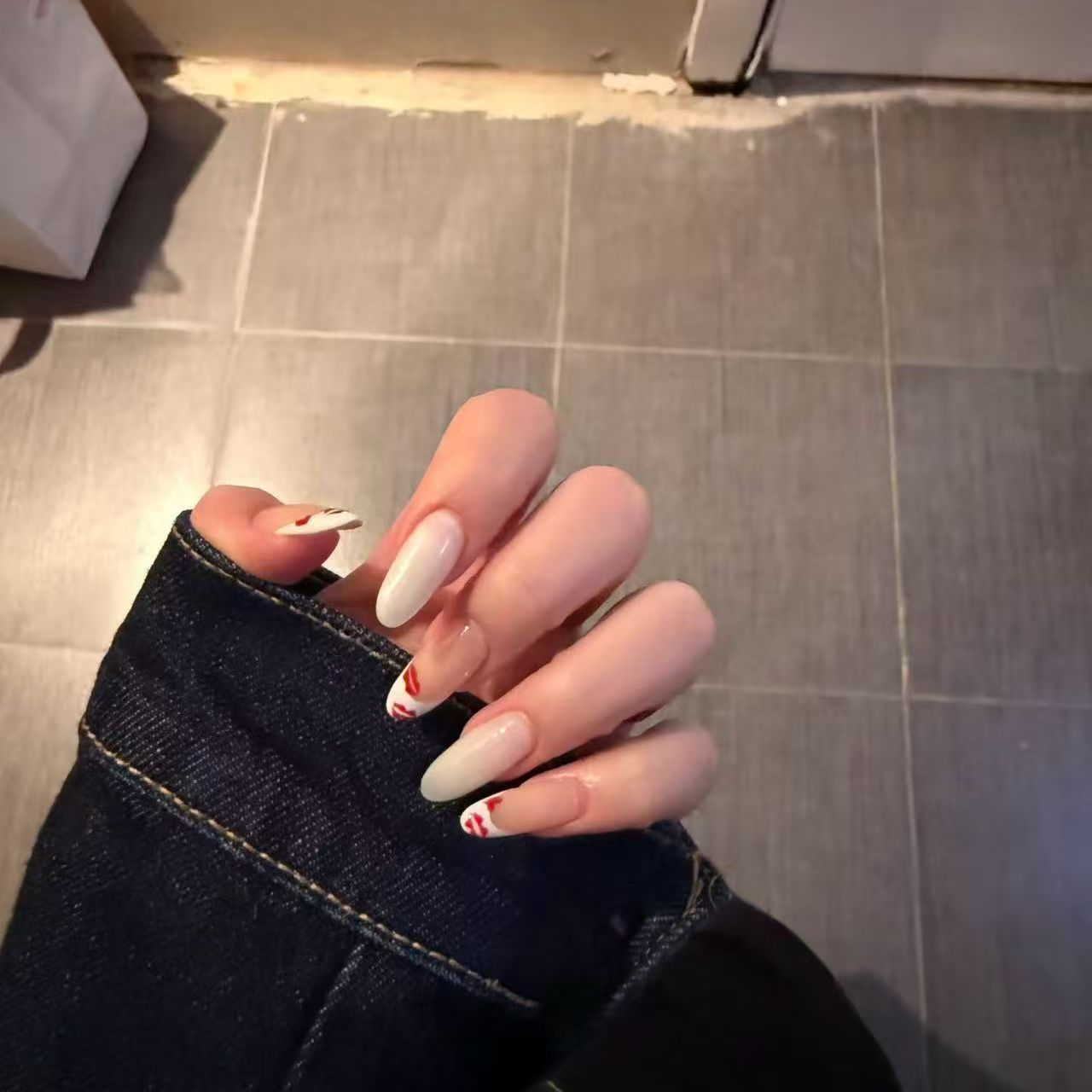 Dekorative Nagelkunst Brehn
